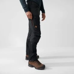 FJÄLLRÄVEN KEB TROUSERS M LONG Herren - Trekkinghose -Campingbedarf Geschäft 5637516282 j keb trousers m long fjaellraeven 24