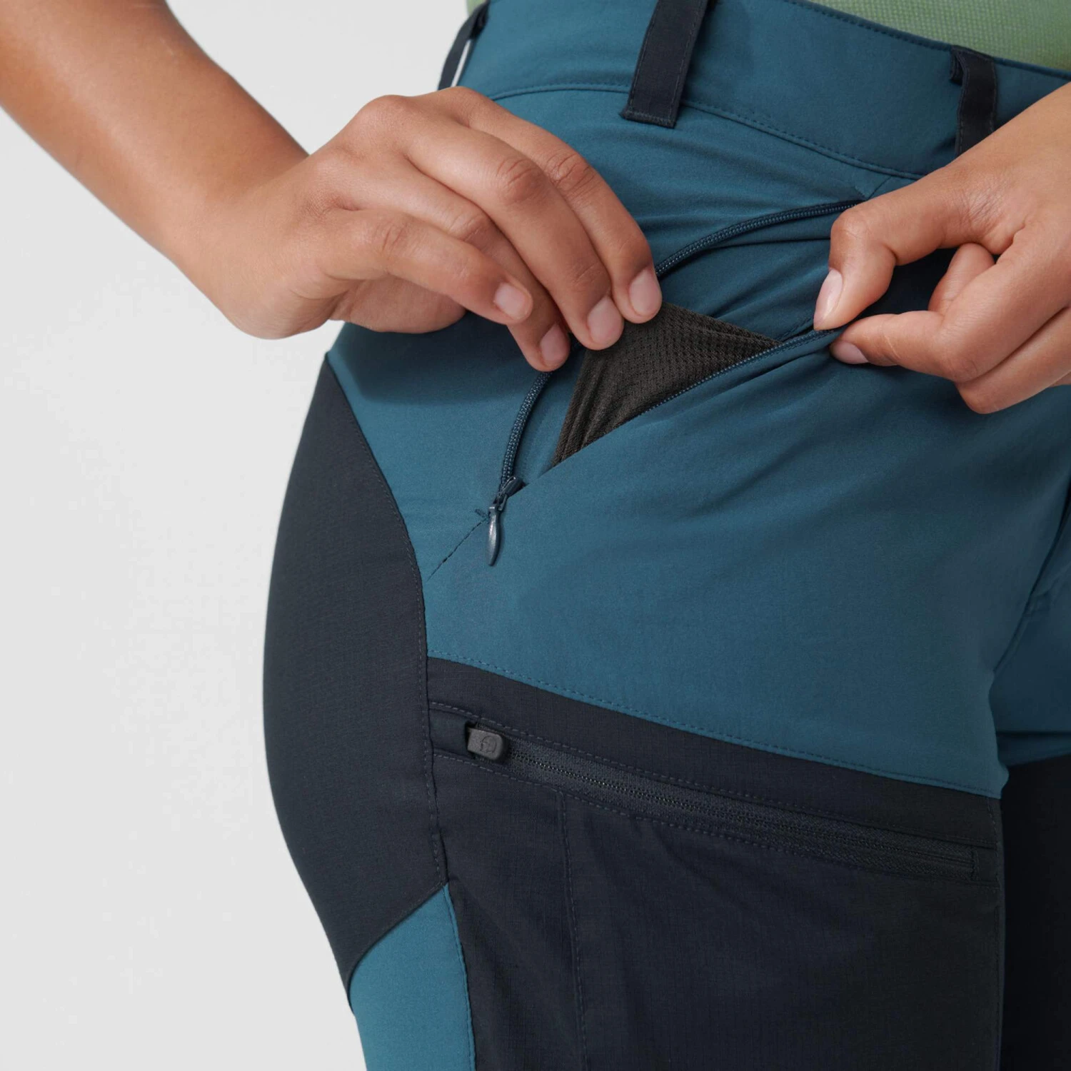 FJÄLLRÄVEN ABISKO MIDSUMMER ZIP OFF TROUSERS W Damen - Trekkinghose 12 FJÄLLRÄVEN ABISKO MIDSUMMER ZIP OFF TROUSERS W Damen - Trekkinghose - Image 12