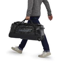 Patagonia BLACK HOLE WHEELED DUFFEL 70L - Reisetasche Mit Rollen -Campingbedarf Geschäft 5637947590 c black hole wheeled duffel 70l patagonia 24
