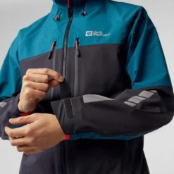 Jack Wolfskin MOROBBIA 3L JKT M Herren - Fahrradjacke -Campingbedarf Geschäft 5637953642 q morobbia 3l jkt m jack wolfskin 24